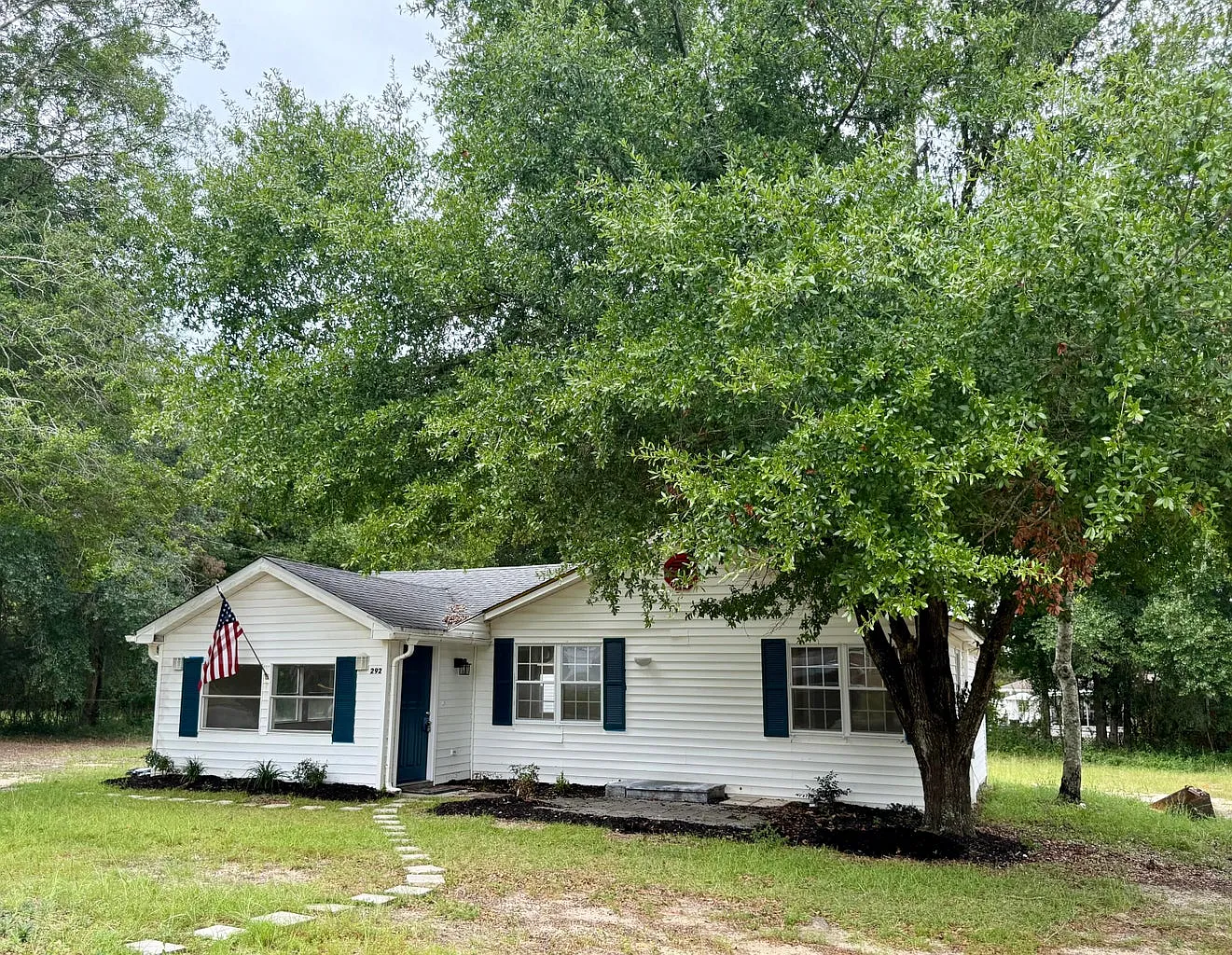 2 bed, 964 sqft, $1,195 — Photo 2