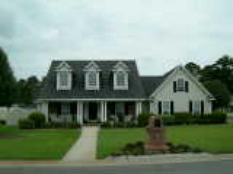 1st image of 2532 Melrose Dr