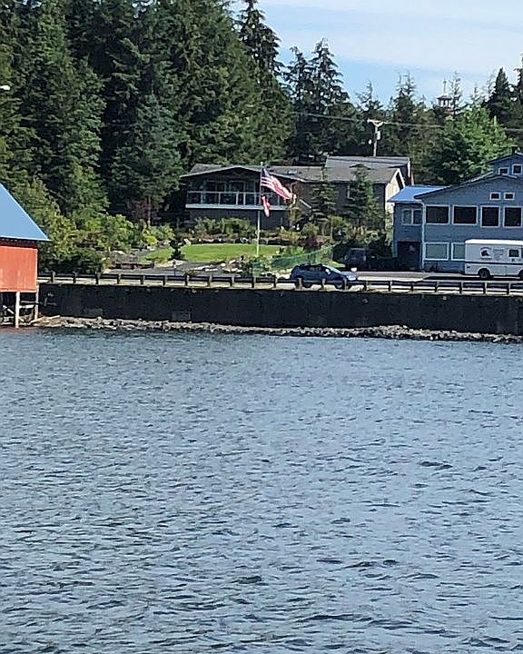 1st image of 903 Wrangell Ave