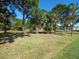 457 Fleming St, Sebastian, FL 32958