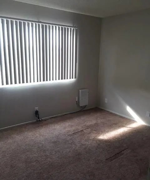 16000 Orange St #3 — Photo 3