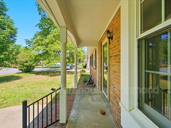 5th image of 4817 Stornoway Dr