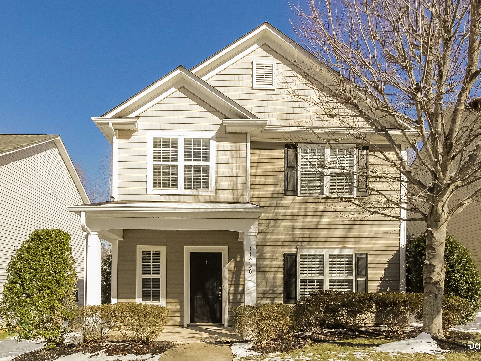 3 bed, 2.5 bath, 1498 sqft, $2,315 — Photo 3