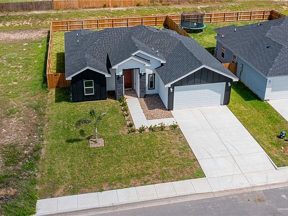 3rd image of 407 Faith Dr