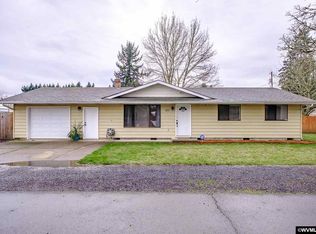 220 Charnelton St, Jefferson, OR 97352