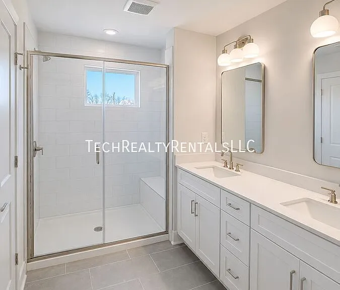 4630 Dogwood Pl #1 — Photo 17