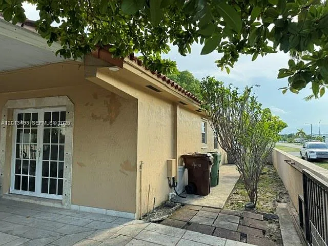 7599 W 4th Ct — Photo 10