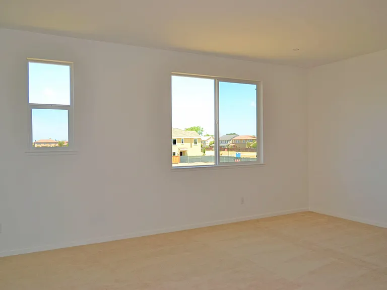 2602 Brookshire St — Photo 7