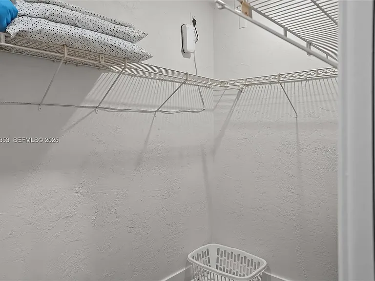 9015 SW 96th Ave #1 — Photo 16