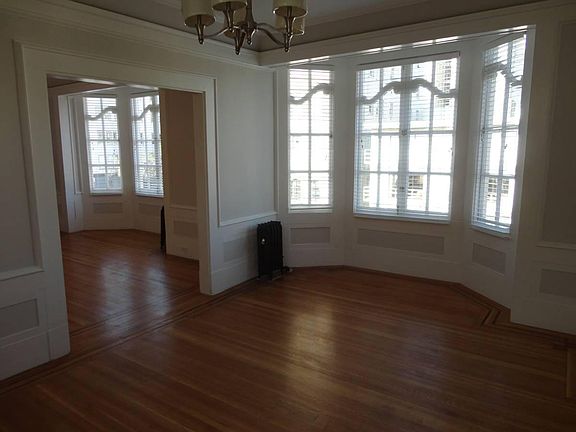 3rd image of 1875 California St #5