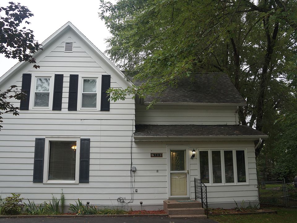 1st image of 508 E Wisconsin St