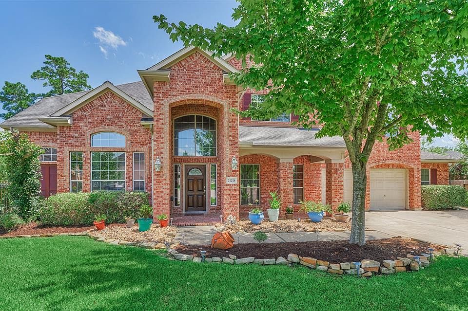 Welcome to 25258 Pine Heights Lane in Spring, Texas.