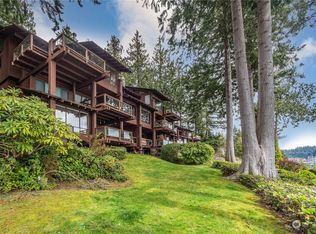 111 N Bay Ln UNIT 2, Port Ludlow, WA