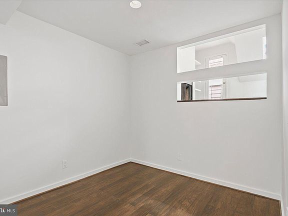 5th image of 1624 U St NW APT 301