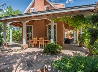 30 Estrellas De Tano, Santa Fe, NM 87506