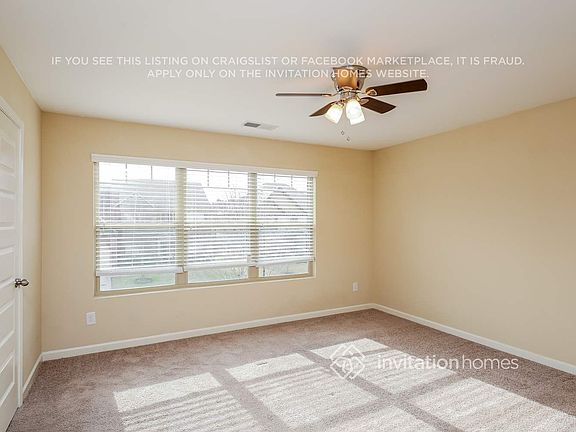 3rd image of 415 Mulberry Park Cir