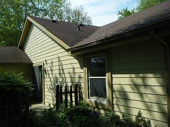 2nd image of 2833 Saddle Barn Dr