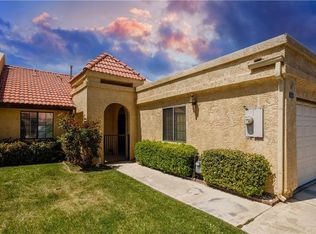 11688 Ash St, Apple Valley, CA 92308