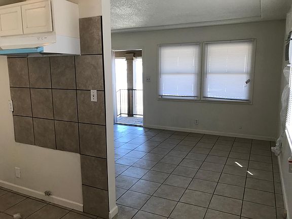 Kitchen/Living Room