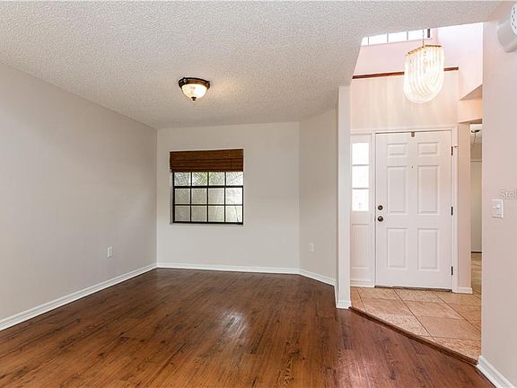 4th image of 10490 Saint Tropez Pl