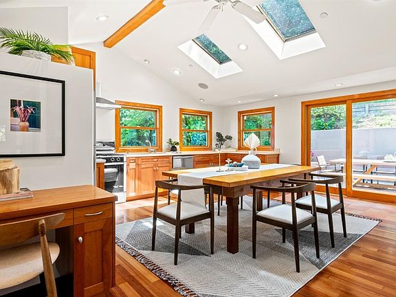 3rd image of 158 Crescent Road