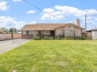 924 9th St, Turlock, CA 95380
