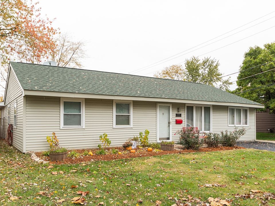 1st image of 10026 Huntington Ct