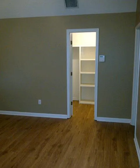 436 Row One — Photo 6
