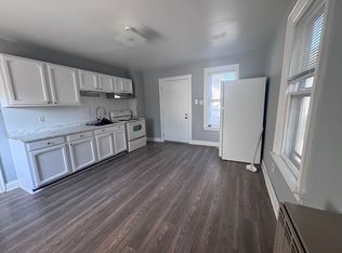 312 E Middle St APT 4, Hanover, PA 17331