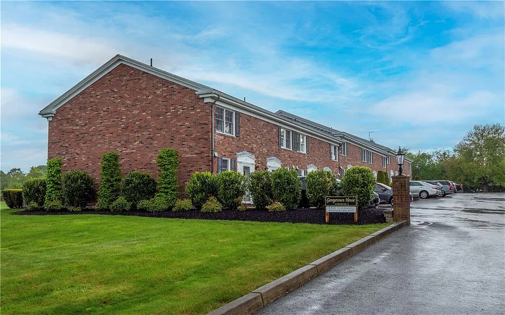 2 bed, 2.5 bath, 1200 sqft, $2,650 — Photo 3