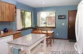 3rd image of 185 Cloverdale Ct