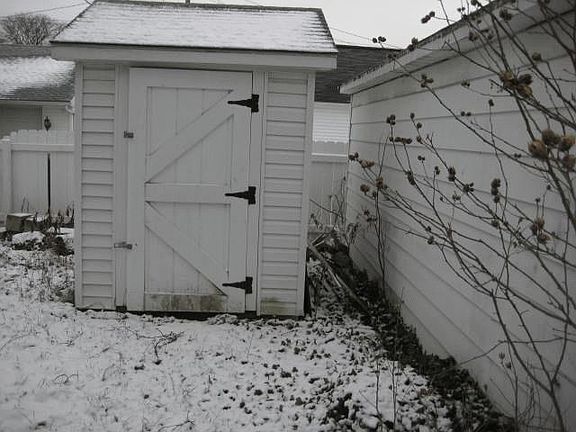 2nd image of 11056 Haller St