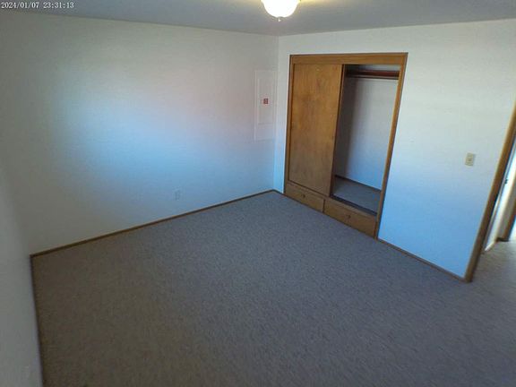 5th image of 706 E 54th St