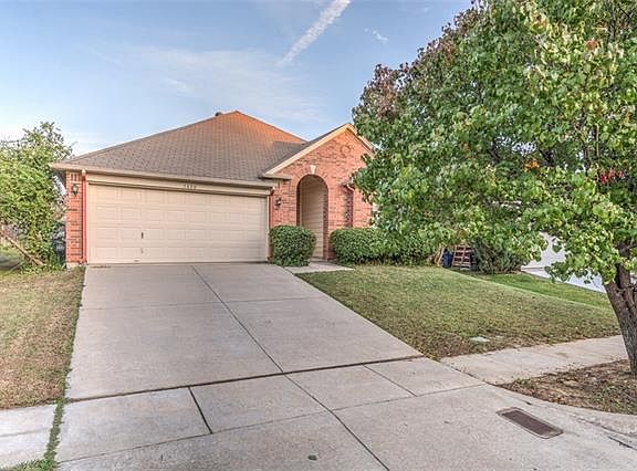 2nd image of 7820 Orland Park Cir