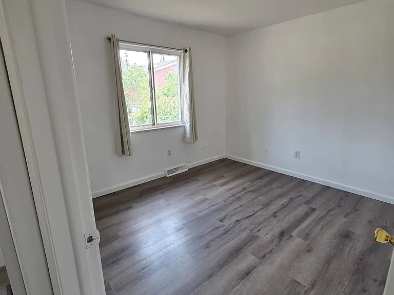 8552 Wagner Dr — Photo 6