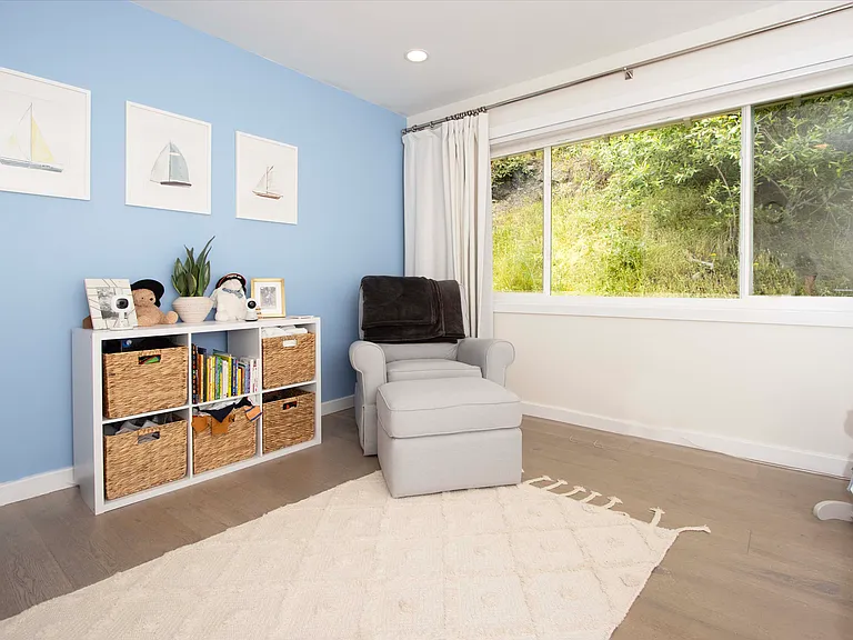 38 Paseo Way — Photo 17