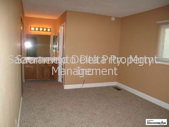 5th image of 4806 McCloud Dr