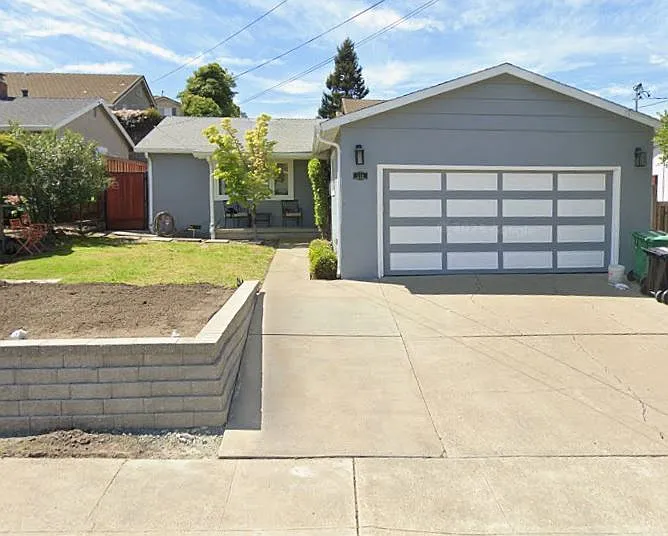 344 Leroy Ave