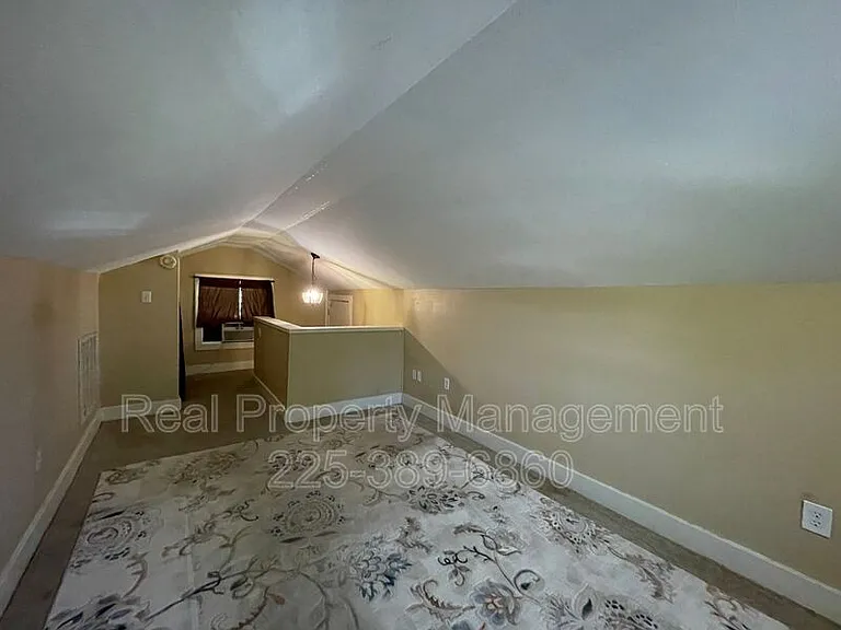 755 Arlington Ave — Photo 24