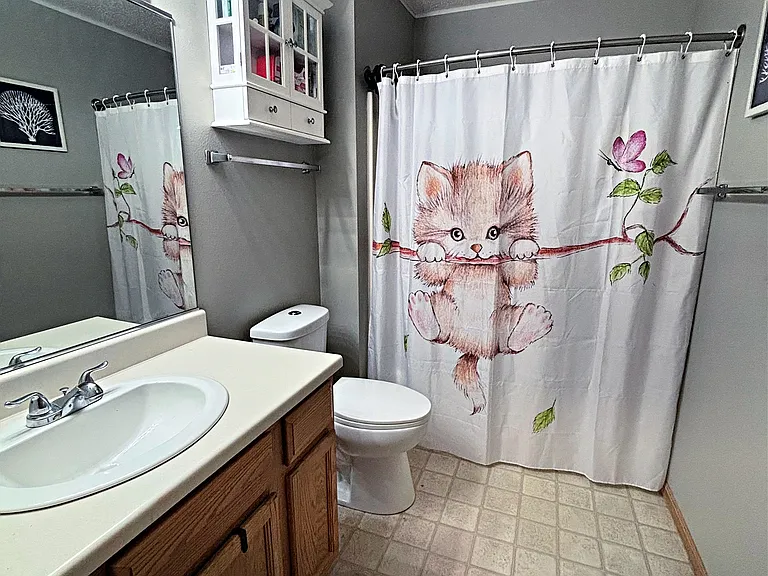7430 S Louise Ave #301 — Photo 14