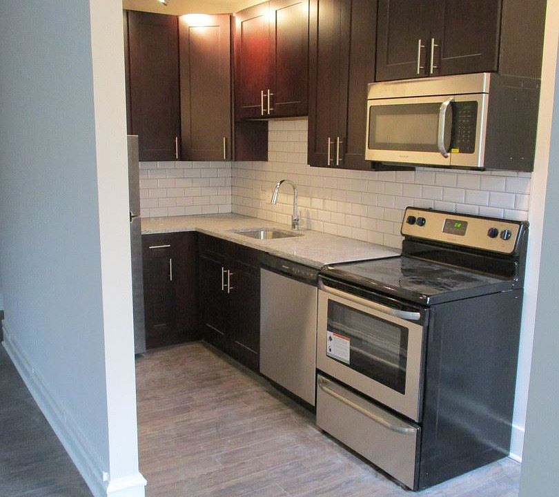 1st image of 5125 S Kenwood Ave APT 301