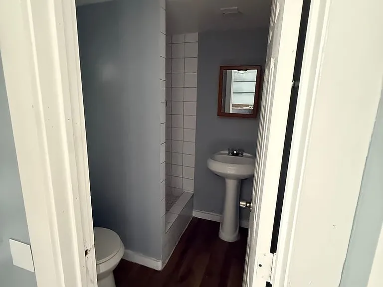 3933 Linder St — Photo 14