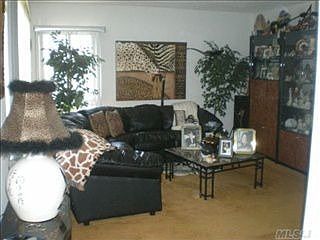 3rd image of 47 Avon Rd