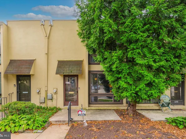 100 E Glenolden Ave APT T19, Glenolden, PA 19036