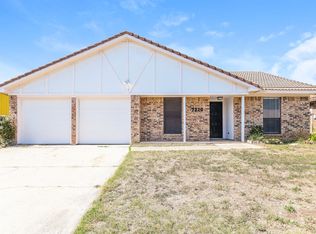 7320 Ridge Rd W, Fort Worth, TX 76133