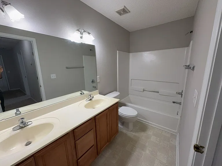 113 Dupre Mill Ct — Photo 9