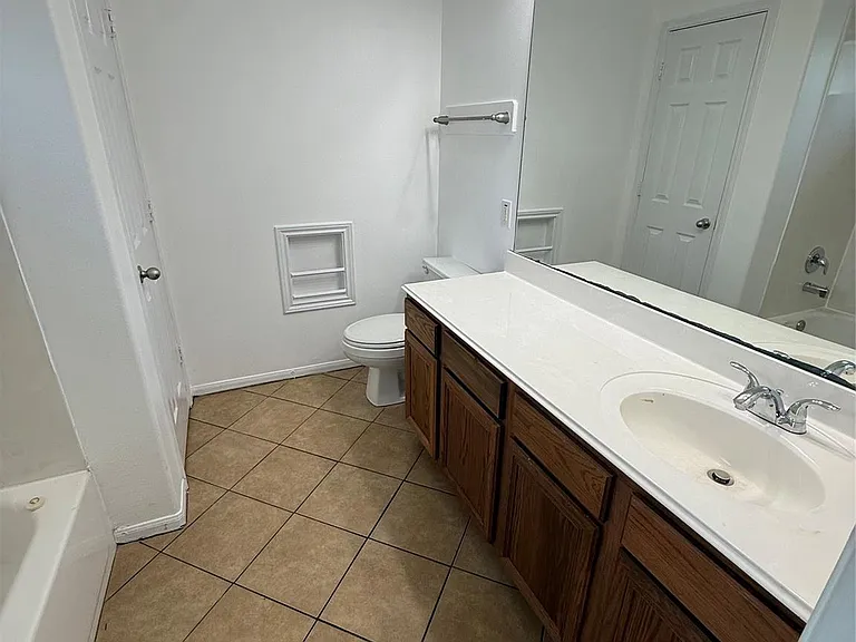 12650 Redbud Villa Ln — Photo 13
