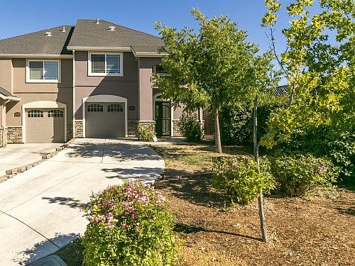 1st image of 1065 La Costa Ct
