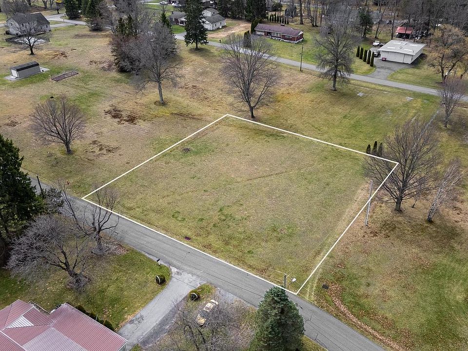 1st image of LOT On Meadow Dr