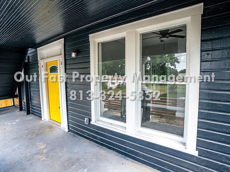 2817 N Taliaferro Ave #2 — Photo 5